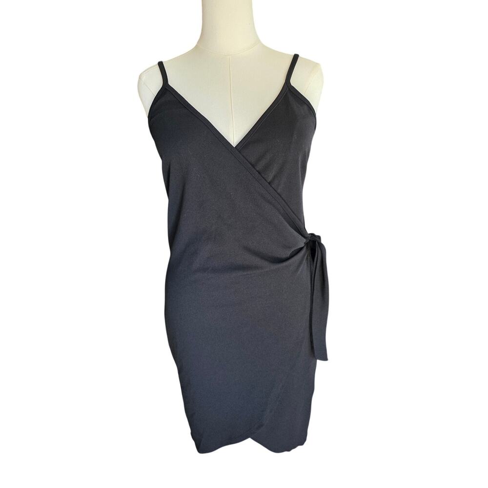 Black Wrap Dress Plus Size 2X Side Tie Sleeveless Cocktail Dress